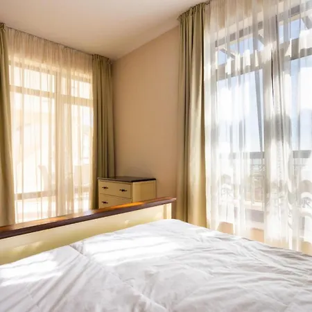 Thracian Cliffs Owners *