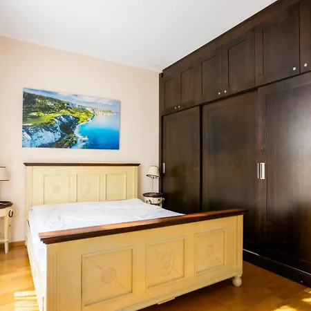 Thracian Cliffs Owners *