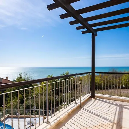 Apartment Thracian Cliffs Owners