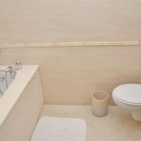 Thracian Cliffs Owners Appartement *